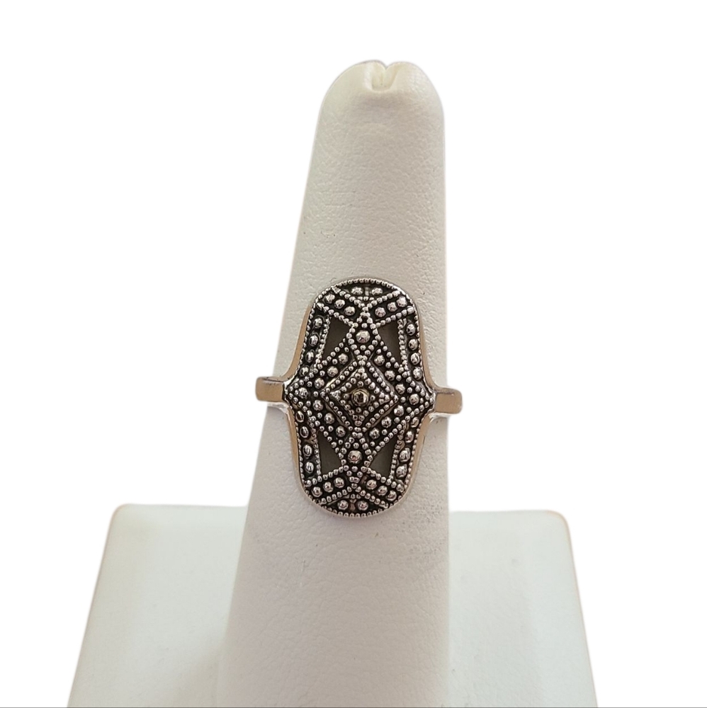 Exquisite Art Deco Style Marcasite & Silver Tone Ring - Size 7